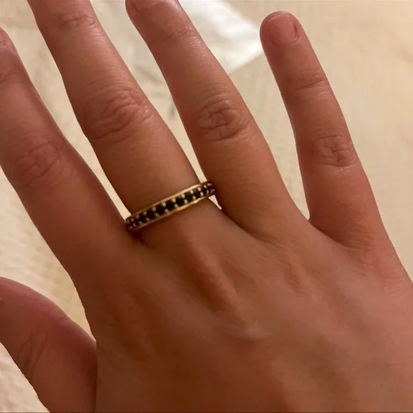 Super cute rings - Picture 2 of 4